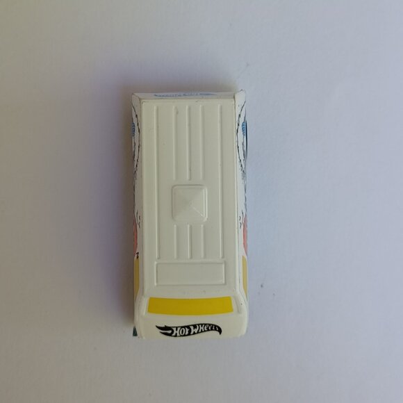 Hot Wheels Mini Maker White Van - Picture 6 of 6